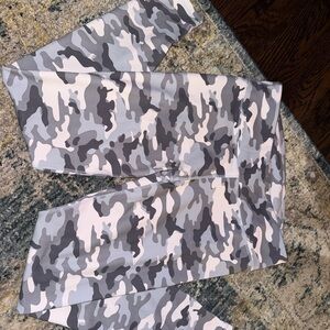 Fabletics Camouflage Leggings in Gray and Cream